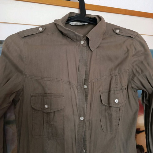 Long-sleeve shirt olive size S like new