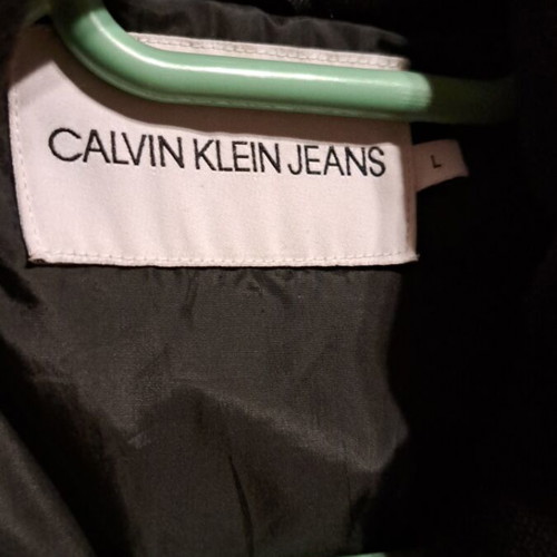 Calvin Klein puffer jacket gold like new, size L