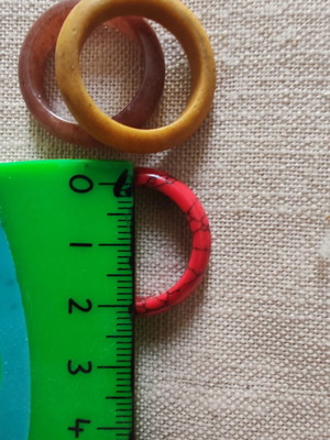 Rings set large size, like new