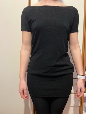 Blouse with open back like new, black, size S