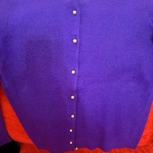 Benetton women's cardigan purple new with white buttons