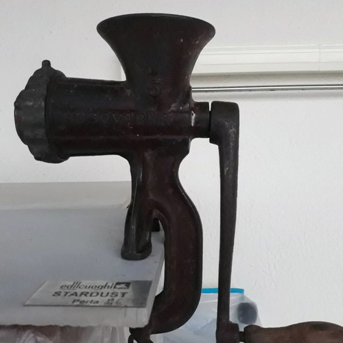 Hucovarna meat grinder used manual