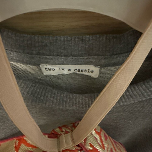 Two in a castle sweatshirt dress size 2 like new, grey with hairband