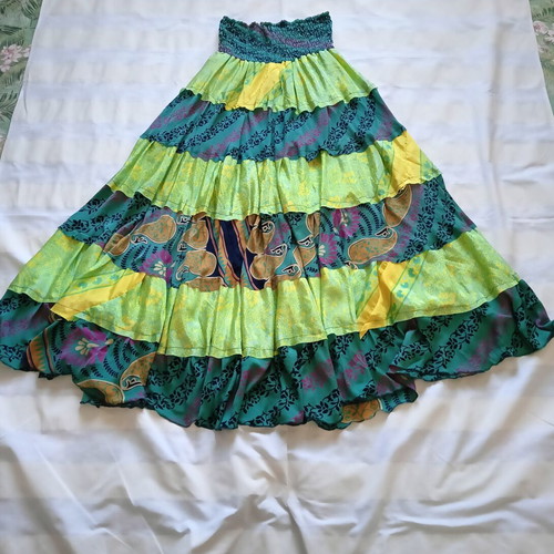 Boho silk skirt with ruffles, like new, multicolor green