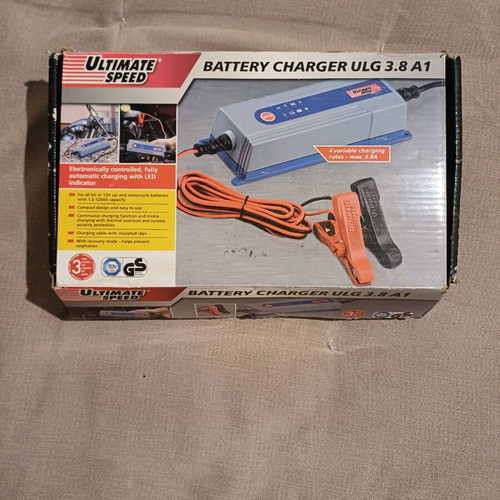 Ultimate Speed battery charger unused, intact