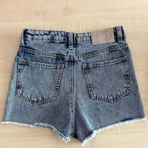 Pink Woman shorts new, high-rise short, size 32