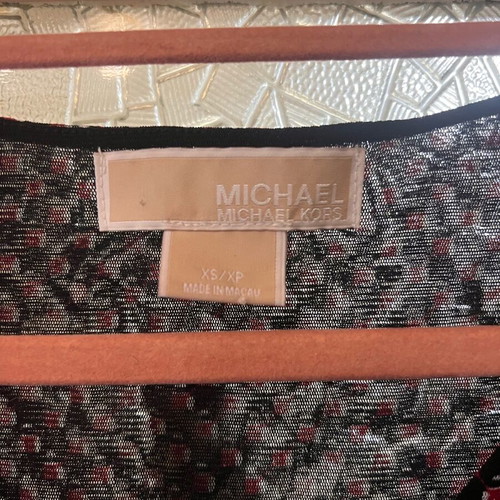 Michael Kors top XS like new, black and red