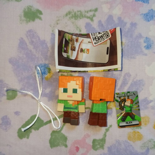 Alex Minecraft Kinder Joy figure new
