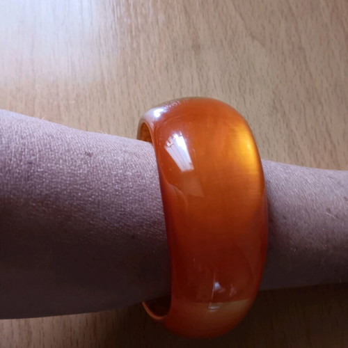 Acrylic bangle bracelet new, orange color