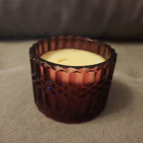 Decorative candle like new, diameter 9cm, height 6.5cm