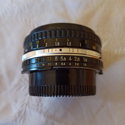 Nikon 50mm f1.8 AI-S manual focus lens