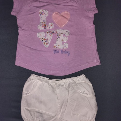 Benetton baby set 3-6 months like new