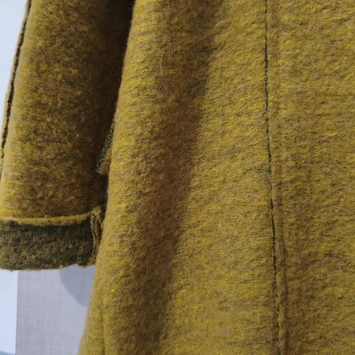 Wool coat size 42 medium mustard yellow with handmade lining like new