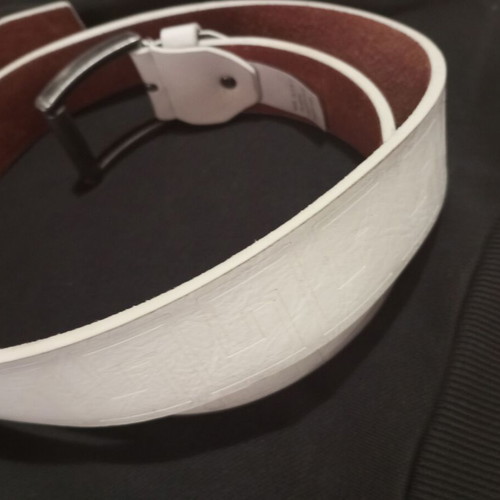 Men's leather belt white new with subtle design