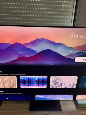 Samsung QD-OLED 65” TV 165 Hz, like new