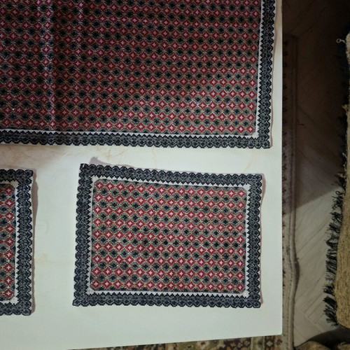 Small handmade cross-stitch doily with 2 napkins like new