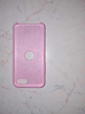 iPhone SE case used, pink