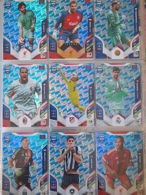 FIFA 365 2025-2026 Adrenalyn XL Fans' Favourite set with 95-100 cards like new