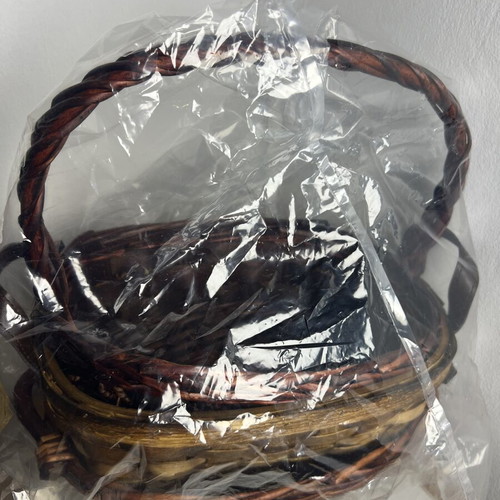 Wood wicker basket set of 3 new