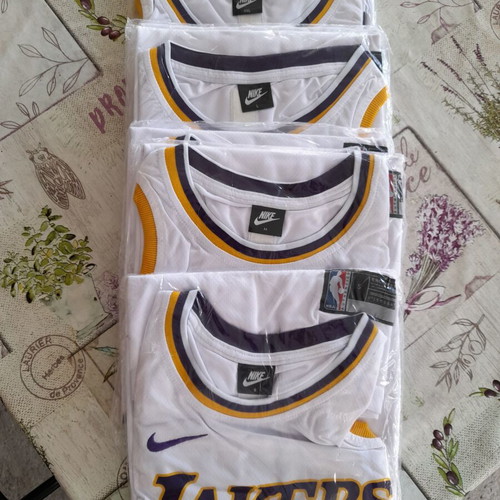 LeBron James L.A. Lakers Basketball Jersey new official replica