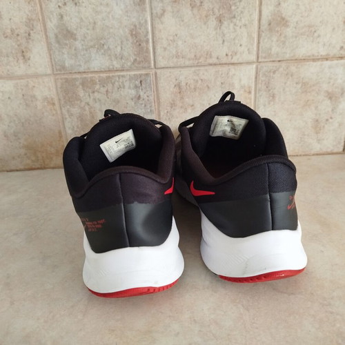 Nike running shoes size 45 used, black and red