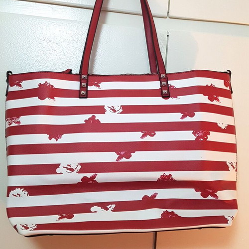 Women's large shoulder bag red-white new with Good Luck logo