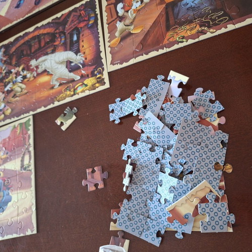 Disney Puzzle 10 in 1 Mickey Mouse & Friends like new