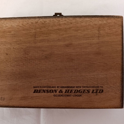 Benson & Hedges Royal Señoritas cigar box used, wooden, 1950s