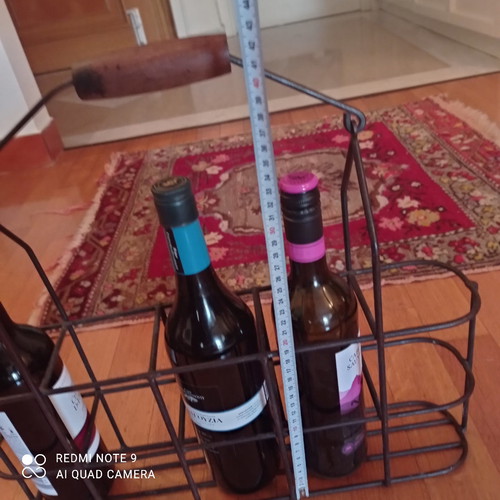 Drink Bottle Holder used iron with wooden handle 5 slots