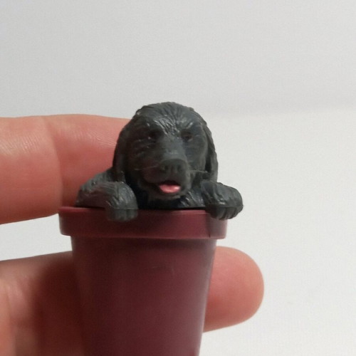 Miniature dog in flowerpot 1994 vintage collectible like new