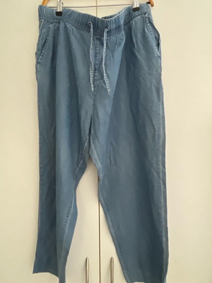 Esmara women's pants blue, thin cool fabric, like new, size XXXL
