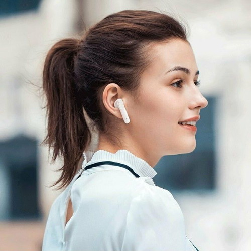 Havit TW916 Earbuds new, available in white and green