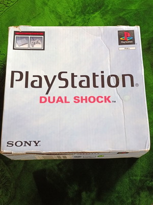 Sony PlayStation 1 Dual Shock console box, PAL edition