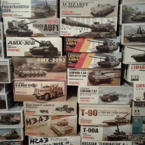 Modeling kits new collection 2000+ with scales 1/35, 1/32, 1/16 and busts