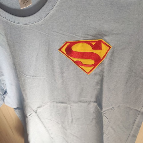 Men's Blue T-Shirt Superman Classic Logo like new, sizes L and M