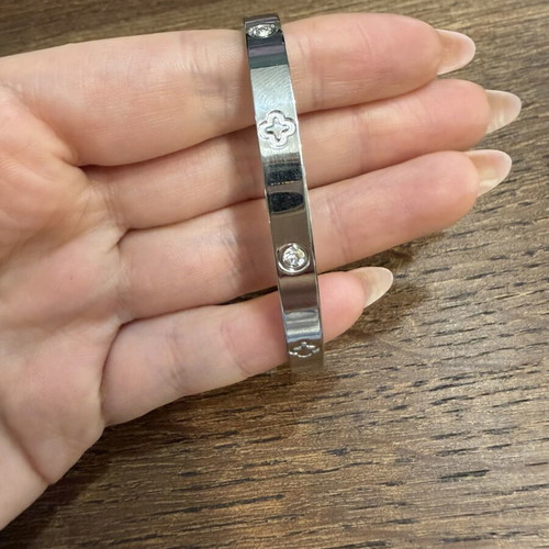 Steel handcuffs thick new with zircon