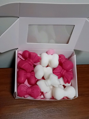 Bow Wax Melts Baby Powder like new, handmade vegetable wax