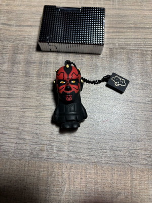Star Wars 8 GB USB stick like new
