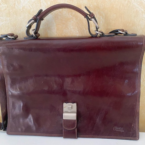 Leather briefcase like new brown