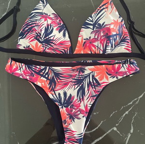 oysho μαγιό small medium size