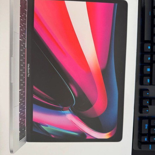 MacBook Pro 13" (2020) Apple M1 8GB RAM 512GB SSD