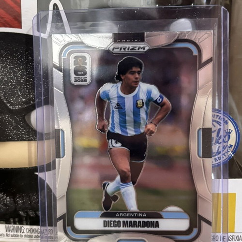 Diego Maradona Panini Prizm card new