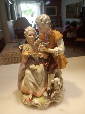 Porcelain figurine like new, German porcelain with GDR crown mark