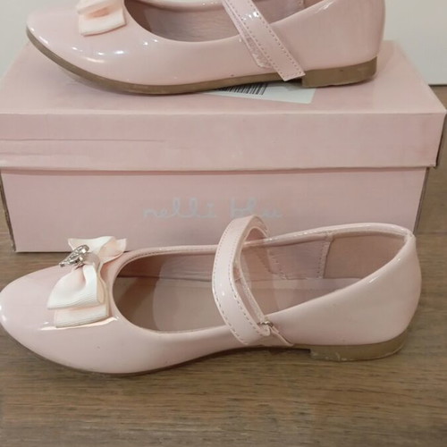 Nelli Blu pink patent ballerina shoes size 34