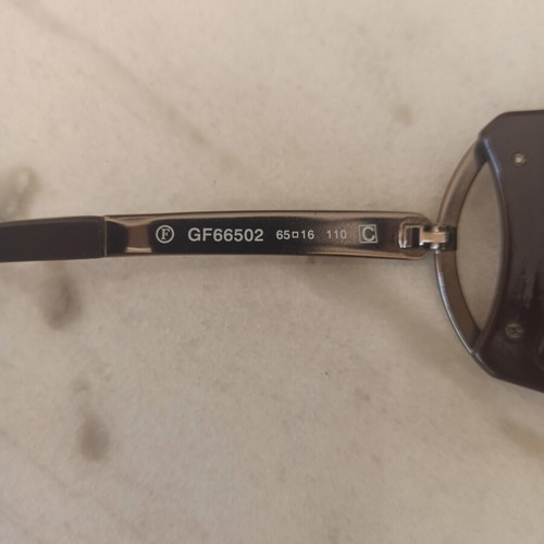 Gianfranco Ferre women's sunglasses like new, black