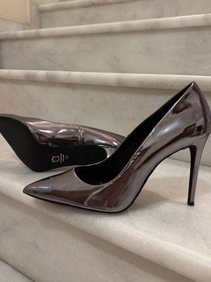 Makis Kotris Silver High Heels New Size 40