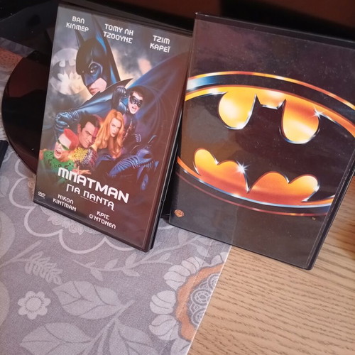 Batman DVD like new, action, subtitles