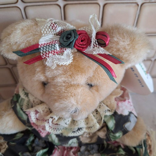 Animals Club Vintage Collectible Teddy Bear with Potpourri, New