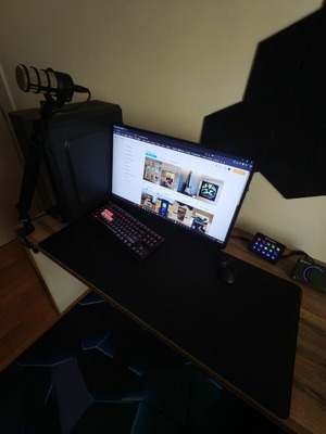 Razer Gigantus V2 XXL mousepad used