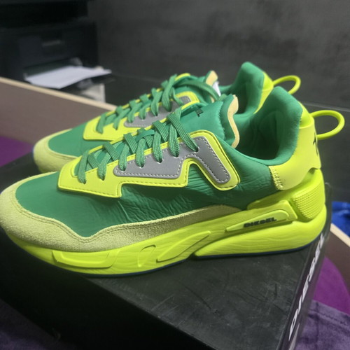 Diesel S-SERENDIPITY sneakers size 42, green